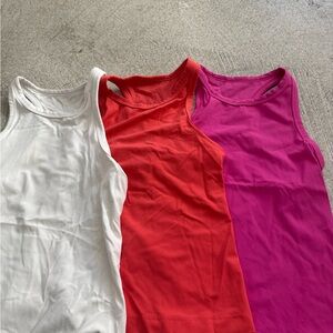 Lululemon Athletica Gray and Red Fitted Tank Tops